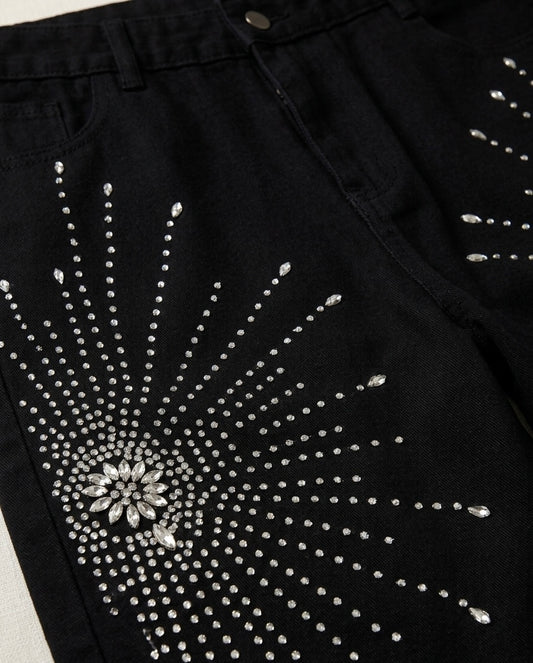 Short en Jean Noir avec Strass Étincelants