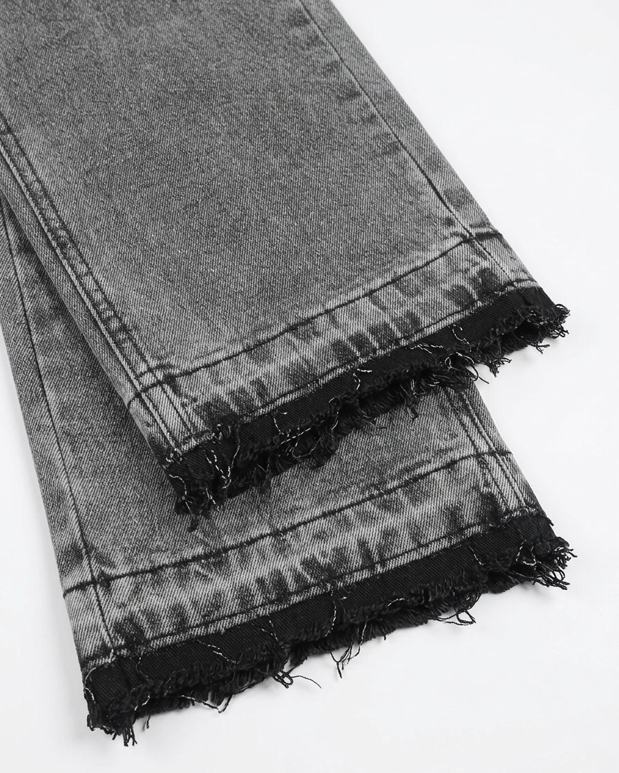 Jean Droit Gris Délavé – Finitions Raw Hem