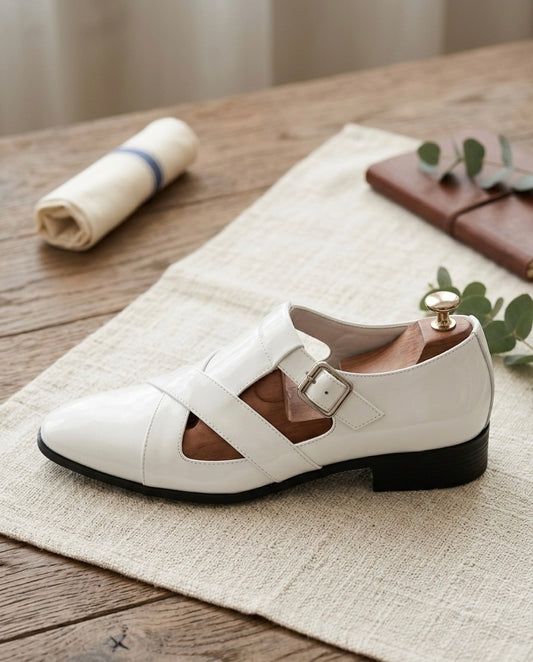 Mocassins à Brides Croisées Verni Blanc