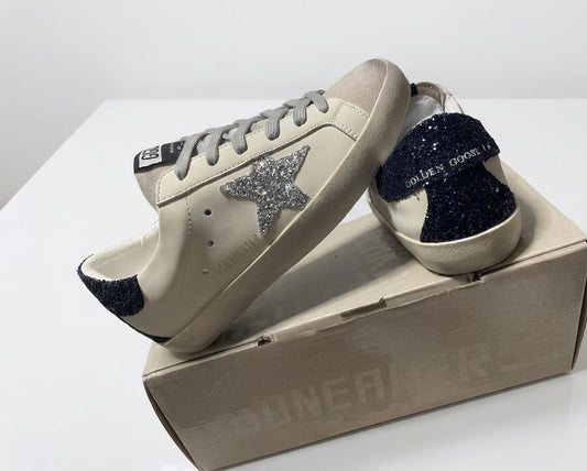 Sneakers Golden Goose Super-Star Cuir — Étoile Pailletée Argent & Contrefort Bleu Marine Glitter