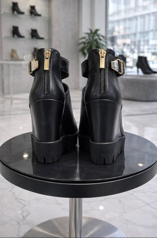 Bottines compensées à bride cheville – Noir & Or